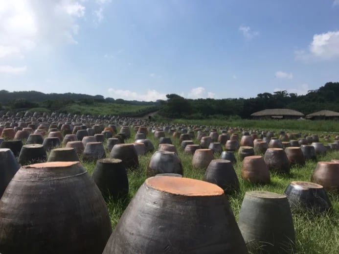 Traditional jars in the Stone Culture Park