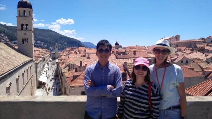 Ying&cousin-Singapore meets Dubrovnik!