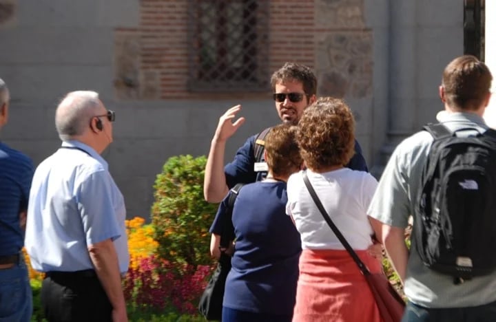 On a tour with visitors