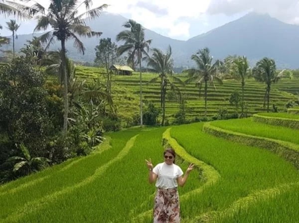 Experience authentic local food with Locals