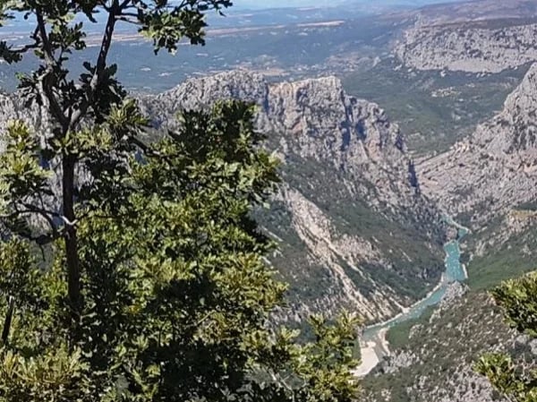 Verdon Canyon Full Day Tour: typical villages and stunning views with your private guide
