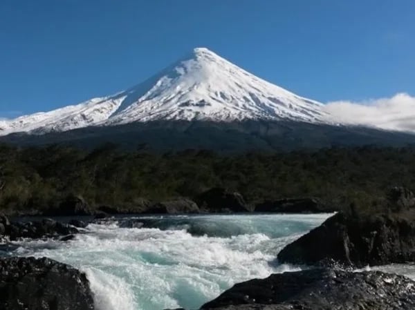 Full day to Osorno Volcano, Petrohue Falls