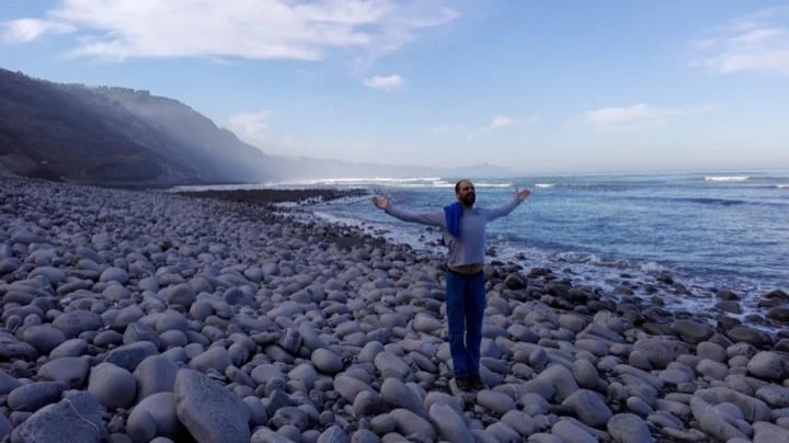 On Zumaia's cliffs (The flysch)