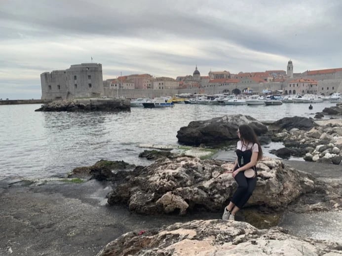 At peace in the Old port
