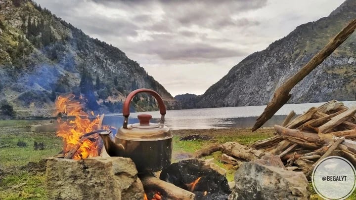 ooh so tasty tea on fire, KaraKamysh lake, Sary Chelek Biosphera reserve