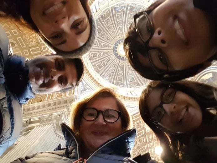 Taking fun pics with me on Highlights of Rome tour.