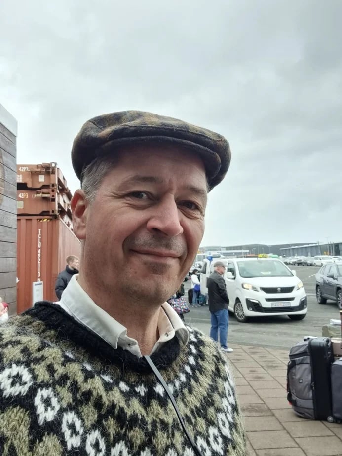 Waiting at the Cruise Ship Port