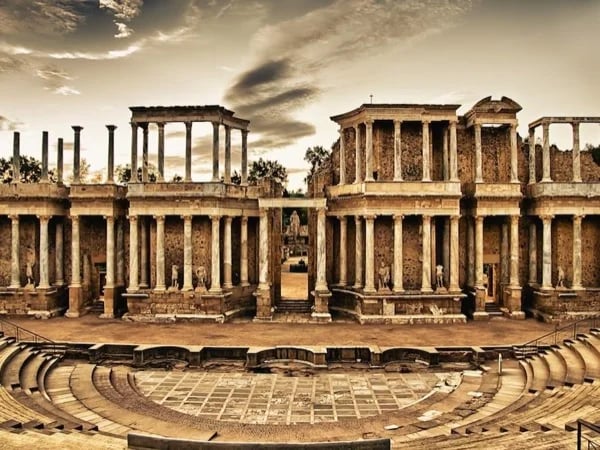 Explore the ancient site of Roman Mérida. Private tour