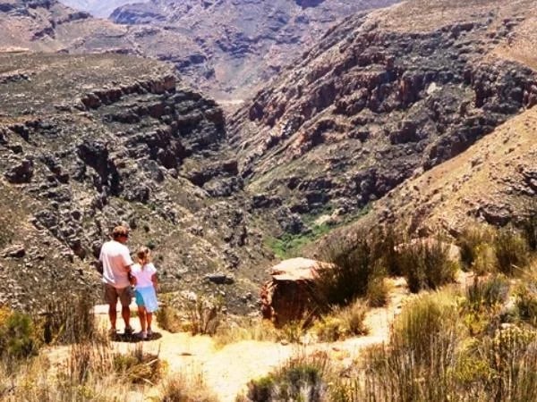Guide for a day - Oudtshoorn Private Tour