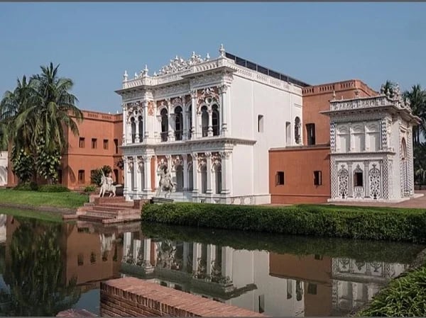 Old Capital Tour Sonargaon: Back to the History.