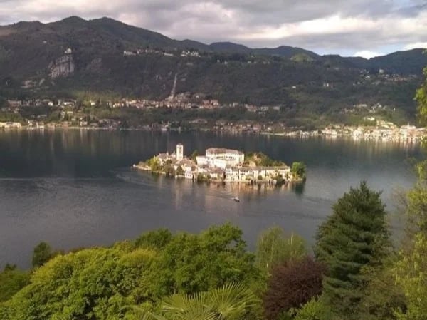Charming Lake Orta Half Day Tour