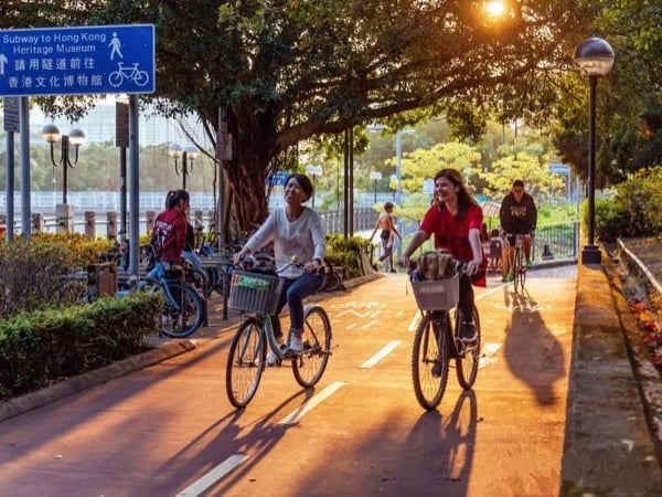 Eat, Bike, Love - Hong Kong