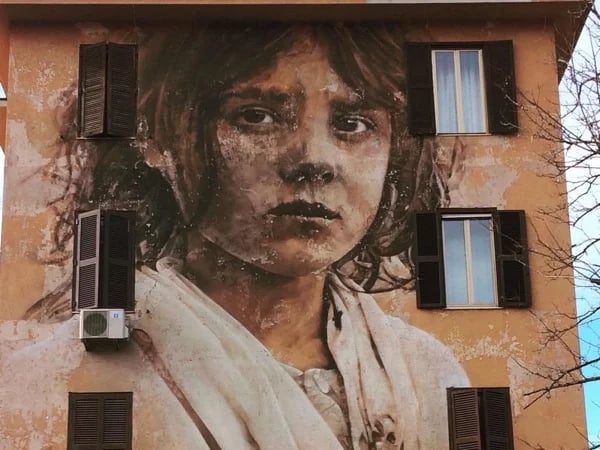 Unconventional Rome Tour and giant murals by bicycle or e-bicycle