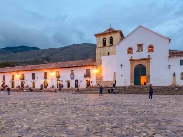 Full day private excursion to Villa de Leyva