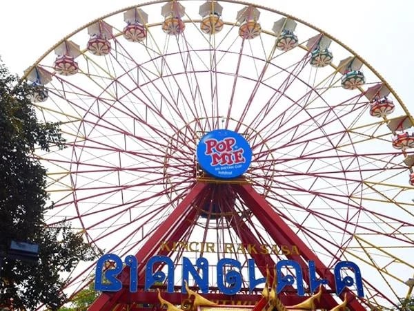 Ancol Dreamland and Fantacy Land Tour