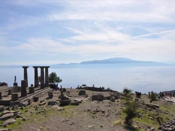 Biblical Assos with your private guide full-day tour from Canakkale