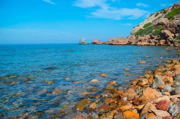 with wild rocky coasts...