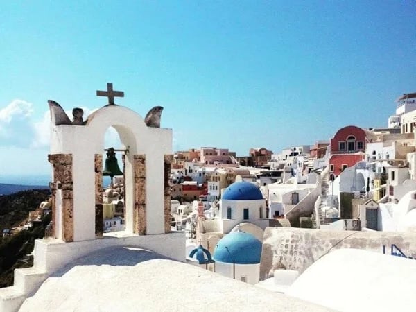 Show me the best of Santorini! Half Day Private Tour