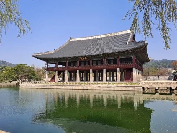 Incheon Sea port or Air port pickup Seoul City tour