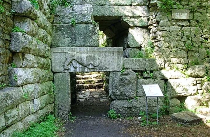 Lion Gate, Butrint