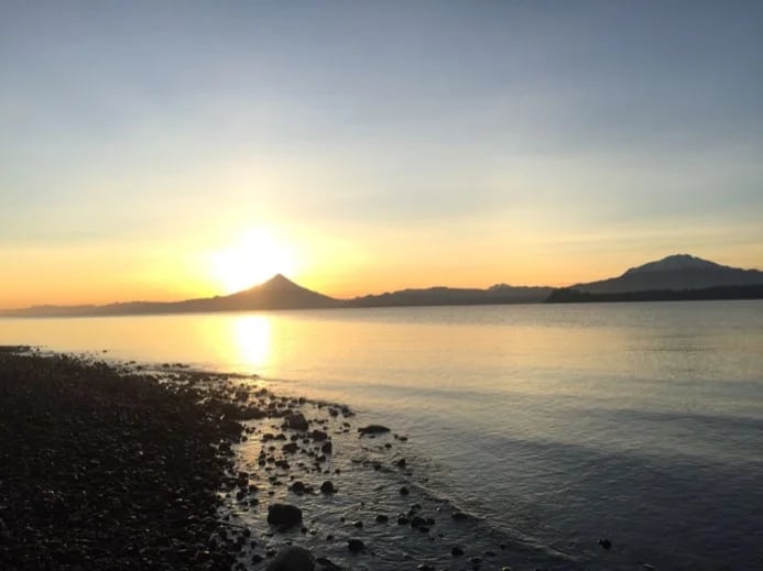 our dawn in the city of puerto varas, the city of roses