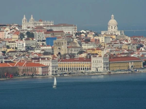 Essential Lisbon Private Tour | 3-hour walking tour