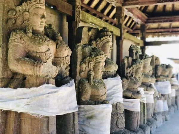 Bali Spiritual Journey with Aura Reading and Holy Spring Water Cleansing Ceremony