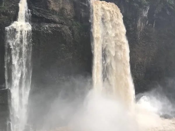 Bamenda City to Foumban and Douala Private Tour
