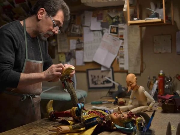 Puppet Master Class and Tour Of The Hidden Venice
