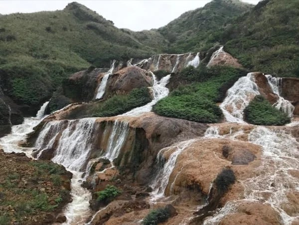 Incredible Nature in Northern Taiwan Full Day Trip from Taipei