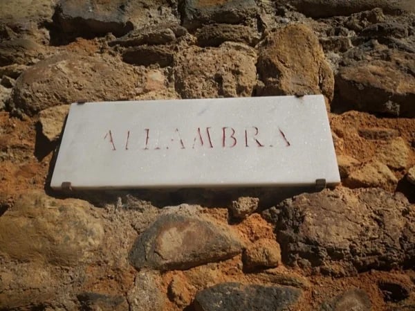 Private full day trip to Alhambra and Granada