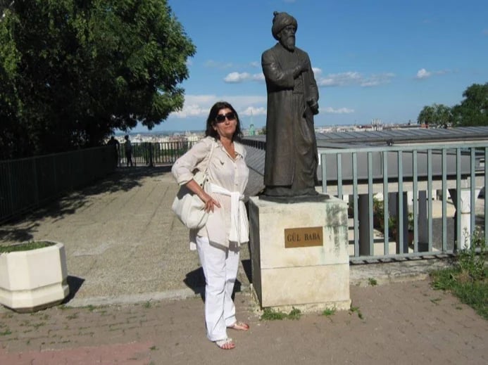 Tul Baba tomb Budapest
