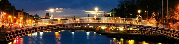 The Famous Ha'penny Bridge, Dublin, Ireland.