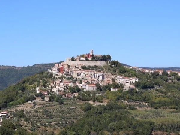 Delicacies of Central Istria - history and food tour