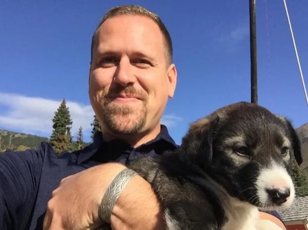 Husky Puppy Tour: From Skagway to Yukon Shore Excursion