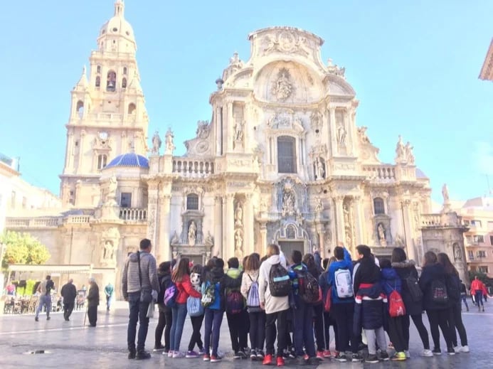 Guiding. Murcia Cathedral.