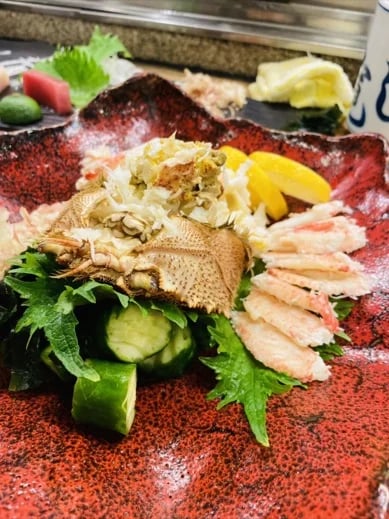 Chef-prepared fresh seasonal crab