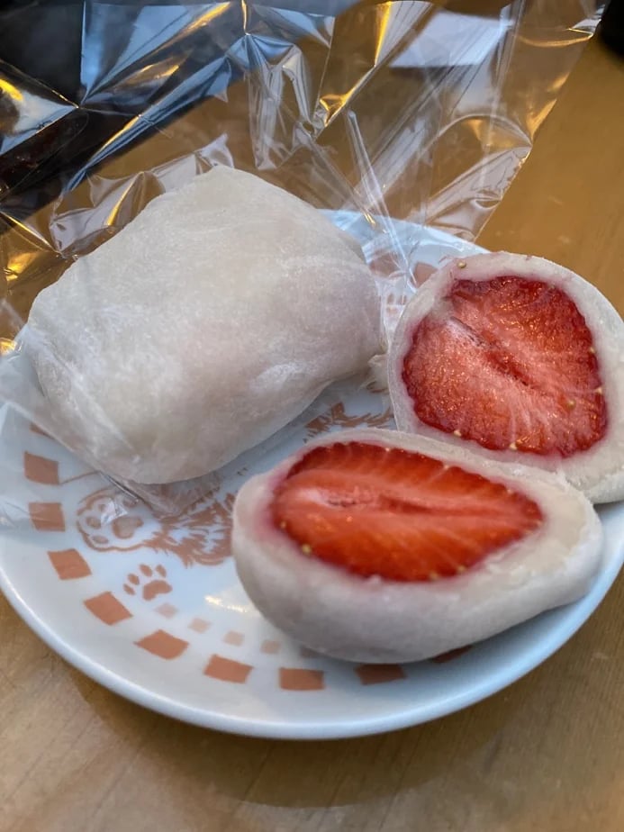 "Daifuku" fresh stawberry with sweet red bean paste and mochi (sticky rice) cover