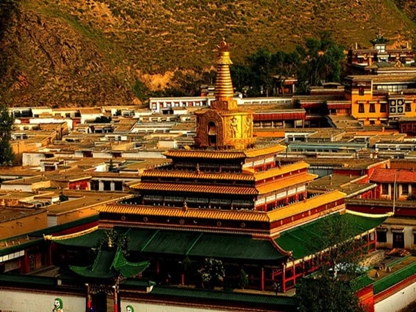 Deep Buddhism Discovery Multi-Day Tour of Silk Road