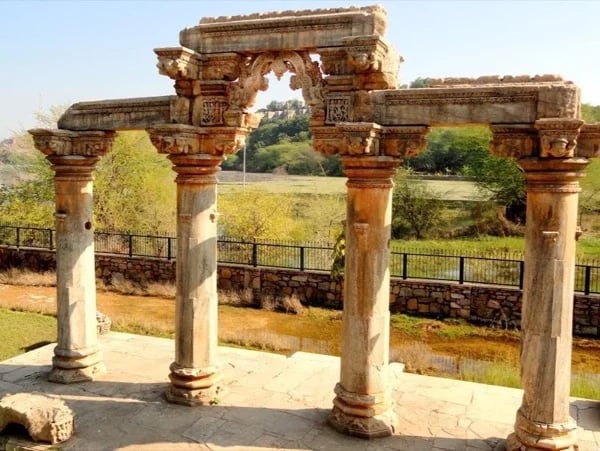 Nagda Eklingji Ahar Cenotaph tour
