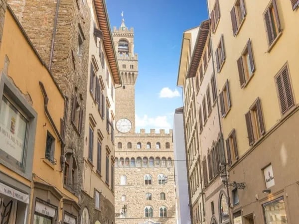 6 Hours Tour of Florence with Uffizi, Accademia and City Tour