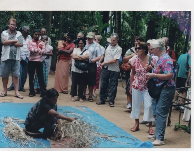 screwpine mat weaving in the village house