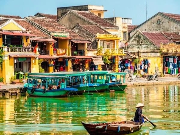 Da Nang city tour & Hoi An ancient town: shore excursion trip: 2 gorgious cities for one day