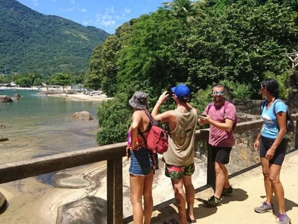 Historical and Natural Walking Tour Ilha Grande