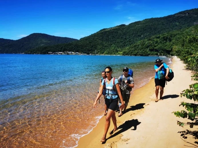 Kayaking and Hiking at Estrelas Cove