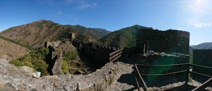 Castle Maglic