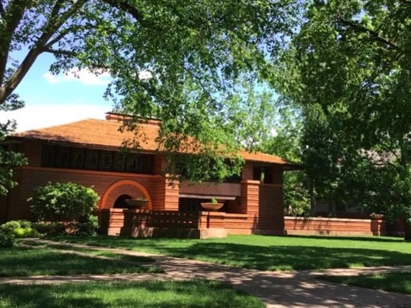 Half day ,Driving Tour of Oak Park & Surrounding Area