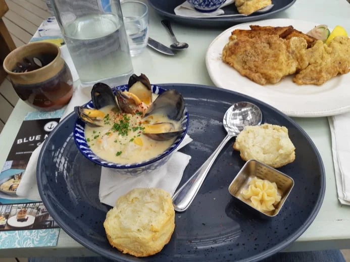 Lunch at The Blue Mussel Cafe
