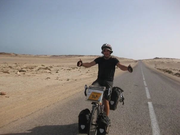 Cycling through the Sahara on my ride from London to Cape Town