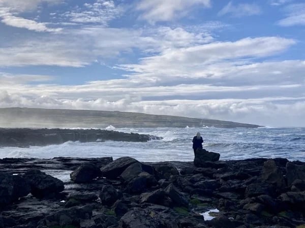 Two Day West of Ireland tour, Connemara/Kylemore Abbey, & The Burren/Cliffs of Moher ☘️